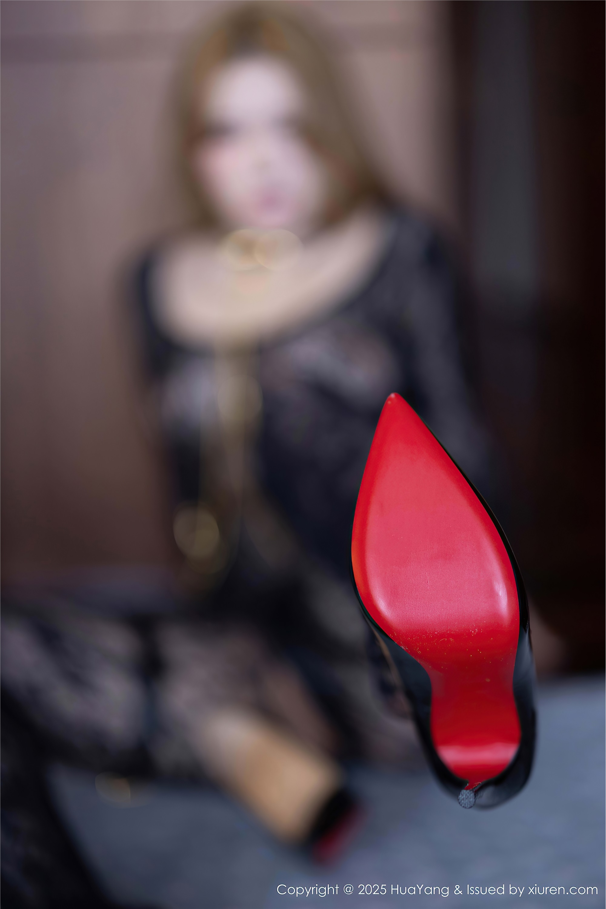 HuaYang花漾show 2025.01.08 VOL.629 小海臀Rena